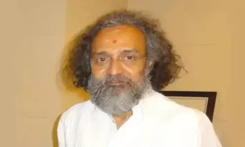 പ്രമുഖ കലാസംവിധായകന്‍ തോട്ടാതരണിക്ക് ഷെവലിയര്‍ പുരസ്‌കാരം; ഫ്രഞ്ച് ഗവണ്‍മെന്റിന്റെ ഉന്നത പുരസ്‌ക്കാരം സ്വന്തമാക്കിയത് മലയാളവും ഇംഗ്ലീഷും അടക്കം നൂറോളം സിനിമകള്‍ക്ക് കലാസംവിധാനം നിര്‍വ്വഹിച്ച പ്രതിഭ