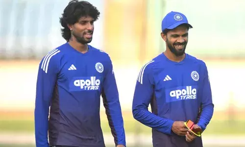 അഭിഷേകും ഋതുരാജും ഓപ്പണര്‍മാര്‍; നിഷാന്ത് സിന്ധുവും വിപ്രജ് നിഗമും പുതുമുഖങ്ങള്‍; ഇന്ത്യന്‍ ടീമില്‍ ഇടംപ്രതീക്ഷിച്ച് യുവതാരങ്ങള്‍;   ദക്ഷിണാഫ്രിക്ക എ ടീമിനെതിരായ ഏകദിന മത്സരത്തിലെ പ്രകടനം നിര്‍ണായകം