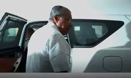 പിഎം ശ്രീ പിബി യോഗം ചര്‍ച്ച ചെയ്‌തോയെന്ന് ചോദ്യം, പത്രപ്രവര്‍ത്തകനായിട്ട് എത്ര നാളായി? എന്ന് മറുചോദ്യം; ഡല്‍ഹിയിലെ മാധ്യമ പ്രവര്‍ത്തകരോട് ക്ഷുഭിതനായി മുഖ്യമന്ത്രി