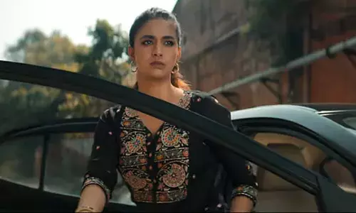 കംപ്ലീറ്റ് എന്റർടെയ്‌നറുമായി കീർത്തി സുരേഷ്; റിവോൾവർ റിറ്റയുടെ ട്രെയിലർ പുറത്ത്; ചിത്രം നവംബർ 28ന് തിയറ്ററുകളിൽb