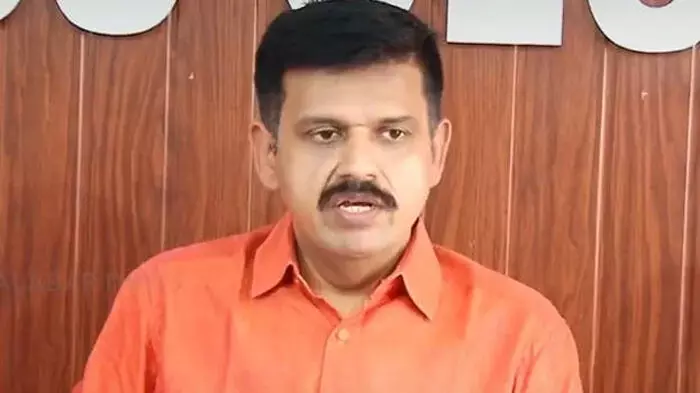 നമ്മള്‍ ഒരു പക്ഷേ പോരാട്ടത്തില്‍ തോറ്റിരിക്കാം, എന്നാല്‍ യുദ്ധത്തിലല്ല; അന്തിമ വിജയം ഇന്ത്യന്‍ നാഷണല്‍ കോണ്‍ഗ്രസിനായിരിക്കും;  ബീഹാര്‍ തോല്‍വിയില്‍ കുറിപ്പുമായി സന്ദീപ് വാര്യര്‍