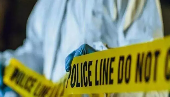 കടം കൊടുത്ത പണം ചോദിച്ചത് ഇഷ്ടപ്പെട്ടില്ല; വയോധികനെ അതിക്രൂരമായി ശ്വാസം മുട്ടിച്ച് കൊന്നു; കേസിൽ മൂന്ന് പേരെ അറസ്റ്റ് ചെയ്ത് പോലീസ്