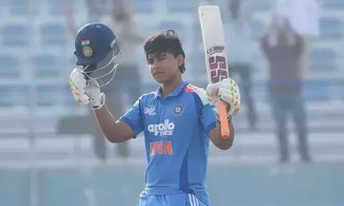 32 പന്തില്‍ സെഞ്ചറി, 42 പന്തില്‍ 144; 15 സിക്‌സും 11 ഫോറും; ഇന്ത്യന്‍ ബാറ്ററുടെ വേഗതയേറിയ രണ്ടാമത്തെ സെഞ്ചറിയുമായി വൈഭവ് സൂര്യവന്‍ഷി; ബാറ്റിങ് വെടിക്കെട്ടുമായി ജിതേഷ് ശര്‍മയും; ഇന്ത്യക്കെതിരെ യുഎഇക്ക് കൂറ്റന്‍ വിജയലക്ഷ്യം