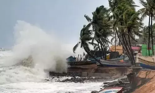 കള്ളക്കടല്‍ പ്രതിഭാസം: കേരള, കന്യാകുമാരി തീരങ്ങളില്‍ ജാഗ്രതാ നിര്‍ദേശം