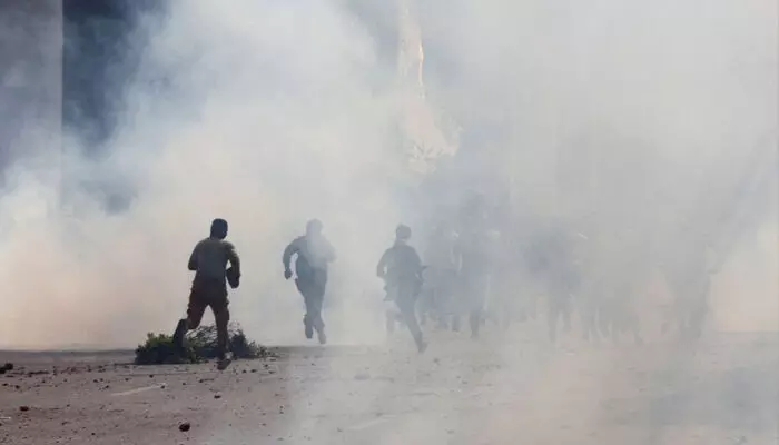 പാക്കിസ്ഥാനിലെ ഹൈദ്രാബാദില് പടക്ക നിര്മ്മാണശാലയില് സ്ഫോടനം; നാല് മരണം; ആറ് പേര്ക്ക് പരിക്ക് പാക്കിസ്ഥാനിലെ ഹൈദ്രാബാദില് പടക്ക നിര്മ്മാണശാലയില് സ്ഫോടനം; നാല് മരണം; ആറ് പേര്ക്ക് പരിക്ക്