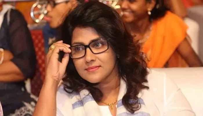 നായികമാർ വെല്ലുവിളിയായിട്ടില്ല, മണിച്ചിത്രത്താഴിൽ നാഗവല്ലിയേക്കാൾ ചെയ്യാൻ ആഗ്രഹിച്ചത് മോഹൻലാൽ ചെയ്ത വേഷം; വിവാഹത്തോടെ വല്ലാതെ ഉൾവലിഞ്ഞുവെന്ന് വാണി വിശ്വനാഥ്