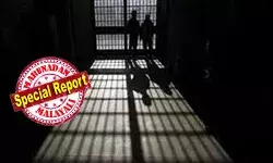 മണ്ണ് ഖനനത്തിന്റെ പേരില് നിര്മാണ തൊഴിലാളിയെ കസ്റ്റഡിയിലെടുത്തു എസ്.ഐ മര്ദ്ദിച്ച സംഭവം; സര്ക്കാര് ഒരു ലക്ഷം രൂപ നഷ്ടപരിഹാരം നല്കണമെന്ന് മനുഷ്യാവകാശ കമ്മീഷന്റെ ഉത്തരവ്; തുക സര്ക്കാര് നല്കിയ ശേഷം എസ്.ഐയില് നിന്നും ഈടാക്കാമെന്നും മനുഷ്യാവകാശ കമ്മീഷന് ഉത്തരവില് മണ്ണ് ഖനനത്തിന്റെ പേരില് നിര്മാണ തൊഴിലാളിയെ കസ്റ്റഡിയിലെടുത്തു എസ്.ഐ മര്ദ്ദിച്ച സംഭവം; സര്ക്കാര് ഒരു ലക്ഷം രൂപ നഷ്ടപരിഹാരം നല്കണമെന്ന് മനുഷ്യാവകാശ കമ്മീഷന്റെ ഉത്തരവ്; തുക സര്ക്കാര് നല്കിയ ശേഷം എസ്.ഐയില് നിന്നും ഈടാക്കാമെന്നും മനുഷ്യാവകാശ കമ്മീഷന് ഉത്തരവില്