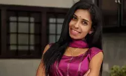 കേൾക്കുന്നവർക്ക് ഇവളാര് ഐശ്വര്യ റായ് ആണോ എന്നൊക്കെ തോന്നാം; നേരിട്ട് വന്ന് വിവാഹാഭ്യർത്ഥന നടത്തിയവർ ഉണ്ട്; അവരോട് ഒരു കാര്യം മാത്രമേ പറഞ്ഞിട്ടുള്ളൂ; വിവാഹത്തെക്കുറിച്ച് മനസ്സ് തുറന്ന് രേണു സുധി കേൾക്കുന്നവർക്ക് ഇവളാര് ഐശ്വര്യ റായ് ആണോ എന്നൊക്കെ തോന്നാം; നേരിട്ട് വന്ന് വിവാഹാഭ്യർത്ഥന നടത്തിയവർ ഉണ്ട്; അവരോട് ഒരു കാര്യം മാത്രമേ പറഞ്ഞിട്ടുള്ളൂ; വിവാഹത്തെക്കുറിച്ച് മനസ്സ് തുറന്ന് രേണു സുധി