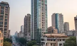 ഡിജിറ്റൽ ഓട്ടോ ലോക്ക് സംവിധാനമുള്ള വാതിൽ അടഞ്ഞു; ഫ്ലാറ്റിൽ അകപ്പെട്ട കുട്ടി സഹായത്തിനായി ബാൽക്കണിയിലെത്തി; 22-ാം നിലയിൽ നിന്നും കാൽ വഴുതി വീണ അഞ്ച് വയസ്സുകാരന് ദാരുണാന്ത്യം ഡിജിറ്റൽ ഓട്ടോ ലോക്ക് സംവിധാനമുള്ള വാതിൽ അടഞ്ഞു; ഫ്ലാറ്റിൽ അകപ്പെട്ട കുട്ടി സഹായത്തിനായി ബാൽക്കണിയിലെത്തി; 22-ാം നിലയിൽ നിന്നും കാൽ വഴുതി വീണ അഞ്ച് വയസ്സുകാരന് ദാരുണാന്ത്യം