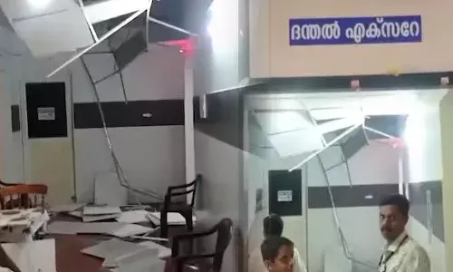 ആലപ്പുഴ ഗവ.ഡെന്റല്‍ കോളജ് ആശുപത്രിയില്‍ സീലിങ് അടര്‍ന്നു വീണ് രോഗിക്ക് പരുക്ക്