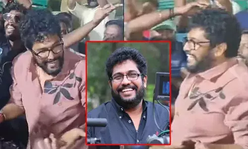 നരസിംഹത്തിലെ ഗാനത്തിന് ചുവടുവെച്ച് ഷാജി കൈലാസ്; ഒപ്പം ജോജു ജോർജും; സൂപ്പർ ഹിറ്റുകളുടെ രാജാവ് ഇത്ര സിംപിളായിരുന്നുവോയെന്ന് സോഷ്യൽ മീഡിയ; വൈറലായി വീഡിയോ