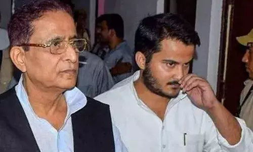 വ്യത്യസ്ത ജനന തീയതിയിലുള്ള രണ്ട് പാന്‍ കാര്‍ഡുകള്‍; സമാജ്വാദി പാര്‍ട്ടി നേതാവ് അസം ഖാനും മകനും ഏഴ് വര്‍ഷം തടവ്