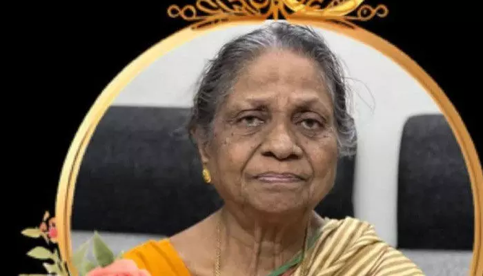 സിപിഐ നേതാവ് എസ് കുമാരന്റെ ഭാര്യാ ശാന്താമ്പികാ ദേവി അന്തരിച്ചു സിപിഐ നേതാവ് എസ് കുമാരന്റെ ഭാര്യാ ശാന്താമ്പികാ ദേവി അന്തരിച്ചു