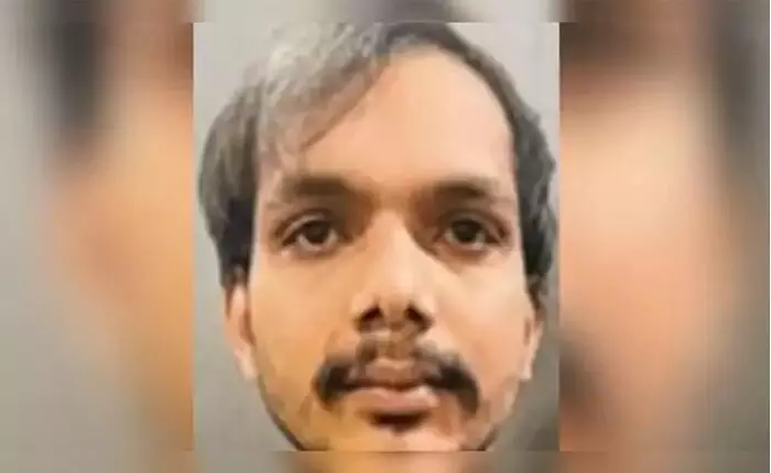 റോഡില്വെച്ച് ഫ്രഞ്ച് കോണ്സുലേറ്റ് ജീവനക്കാരിക്ക് നേരെ ലൈംഗികാതിക്രമം; മുംബൈയില് യുവാവ് അറസ്റ്റില് റോഡില്വെച്ച് ഫ്രഞ്ച് കോണ്സുലേറ്റ് ജീവനക്കാരിക്ക് നേരെ ലൈംഗികാതിക്രമം; മുംബൈയില് യുവാവ് അറസ്റ്റില്