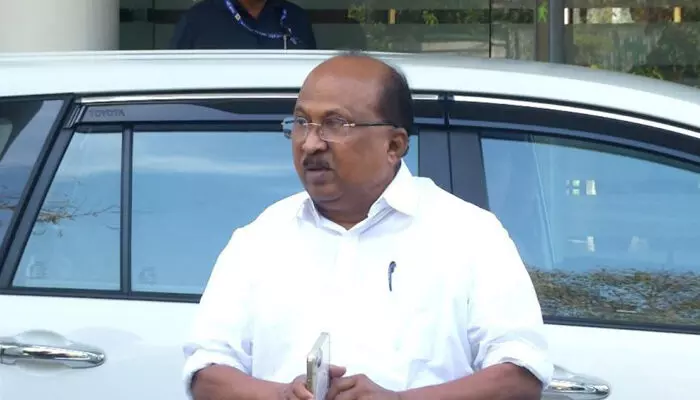 ബജറ്റ് വിഹിതമായി അനുവദിച്ചത് അഞ്ച് ലക്ഷം;  6.31 ലക്ഷം കൂടി അനുവദിക്കണമെന്ന് പൊതുഭരണ വകുപ്പ്; കെവി തോമസിന്റെ വിമാനയാത്രക്ക് അധിക തുക അനുവദിച്ച് ധന വകുപ്പ്‌