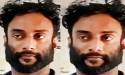 ഹണിട്രാപ്പ് കേസിലെ പ്രതി എംഡിഎംഎയുമായി അറസ്റ്റില്; പിടിയിലായത് ജാതിയേരി സ്വദേശി അജ്മല് ഹണിട്രാപ്പ് കേസിലെ പ്രതി എംഡിഎംഎയുമായി അറസ്റ്റില്; പിടിയിലായത് ജാതിയേരി സ്വദേശി അജ്മല്