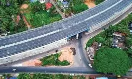 ദേശീയപാത നിര്‍മ്മാണം: സുരക്ഷ ഉറപ്പുവരുത്താന്‍ കര്‍ശന നിര്‍ദേശം നല്‍കി ആലപ്പുഴ കളക്ടര്‍; ഗര്‍ഡര്‍ ഉയര്‍ത്തി സ്ഥാപിക്കുന്നത് ഇനി ഗതാഗത ക്രമീകരണം ഉറപ്പുവരുത്തിയ ശേഷം മാത്രം