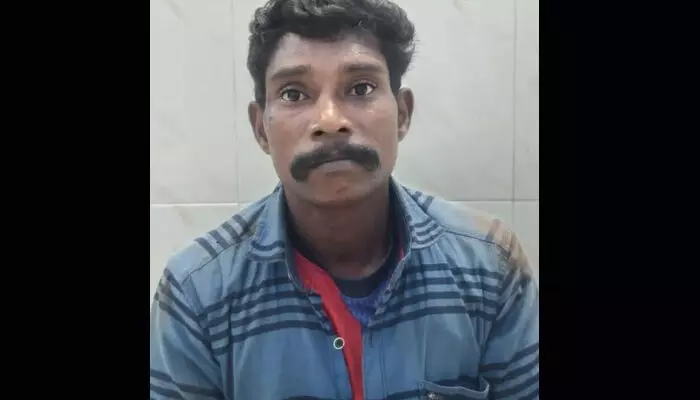 ഭാര്യയുമായി ബന്ധമുണ്ടെന്ന് സംശയം; അയല്‍വാസിയായ യുവാവിനെ വീടുകയറി വെട്ടിപ്പരുക്കേല്പിച്ച കേസിലെ പ്രതി അറസ്റ്റില്‍