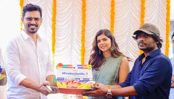 ലോകയ്ക്ക് ശേഷം കല്യാണി പ്രിയദർശൻ വീണ്ടുമെത്തുന്നു: നവാഗതനായ തിറവിയം എസ്.എൻ ഒരുക്കുന്ന പുതിയ ചിത്രത്തിന് ചെന്നൈയിൽ തുടക്കം ലോകയ്ക്ക് ശേഷം കല്യാണി പ്രിയദർശൻ വീണ്ടുമെത്തുന്നു: നവാഗതനായ തിറവിയം എസ്.എൻ ഒരുക്കുന്ന പുതിയ ചിത്രത്തിന് ചെന്നൈയിൽ തുടക്കം