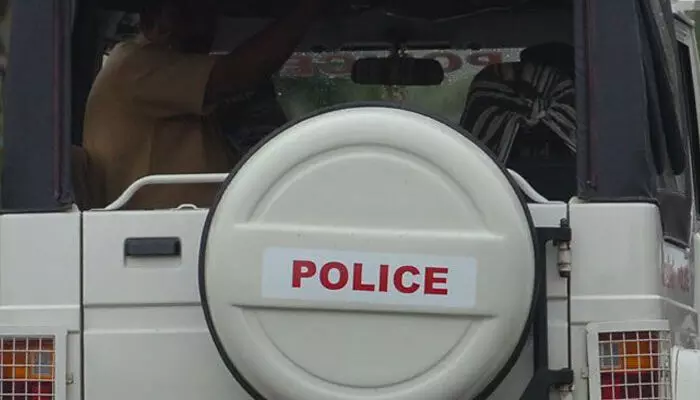 മദ്യപാനത്തിനിടെ തര്‍ക്കം; രണ്ടു യുവാക്കള്‍ക്ക് കുത്തേറ്റു; പ്രതി ഓടിരക്ഷപ്പെട്ടു