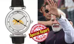 ഡയലിൽ പതിപ്പിച്ചിരിക്കുന്നത് 1947-ലെ ഒരു രൂപ നാണയം; മോദിയുടെ കൈയിലെ സ്റ്റെയിൻലെസ് സ്റ്റീൽ വാച്ചിന് പിന്നിൽ മേക്ക് ഇൻ ഇന്ത്യ സന്ദേശം; ആത്മനിർഭർ ഭാരത്നുള്ള പിന്തുണണയെന്നും പ്രശംസ;  ജയ്‌പൂർ കമ്പനി വാച്ചുകളുടെ വിലയും ഞെട്ടിക്കുന്നത്; വാർത്തകൾ ഇടം നേടി പ്രധാനമന്ത്രിയുടെ റോമൻ ബാഗ്