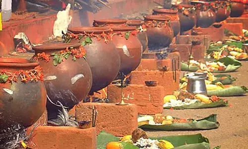 ചക്കുളത്തുകാവ് പൊങ്കാല ഡിസംബര്‍ നാലിന്; രാവിലെ ഒന്‍പതിന് നടക്കുന്ന വിളിച്ചു ചൊല്ലി പ്രാര്‍ത്തനയ്ക്ക് ശേഷം പൊങ്കാല അടുപ്പിന് അഗ്‌നി പകരും