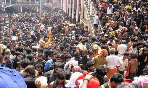 ശബരിമല തീര്‍ത്ഥാടനം; സ്‌പോട്ട് ബുക്കിങ് 20,000 പേര്‍ക്ക് മാത്രമാക്കി നിജപ്പെടുത്തും