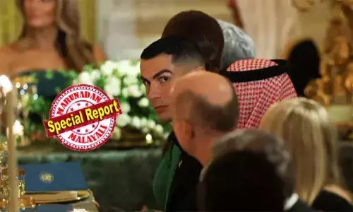 ഡൊണാള്‍ഡ് ട്രംപിന്റെ അത്താഴവിരുന്നില്‍ അതിഥിയായി സൂപ്പര്‍ താരം റൊണാള്‍ഡോയും; ഇളയമകന്‍ പോര്‍ച്ചുഗല്‍ താരത്തിന്റെ കടുത്ത ആരാധകനെന്ന് യു.എസ് പ്രസിഡന്റ്; ക്രിസ്റ്റിയാനോ എത്തിയത് സൗദി രാജകുമാരന്‍ മുഹമ്മദ് ബിന്‍ സല്‍മാന് ഒരുക്കിയ വിരുന്നിലേക്ക്