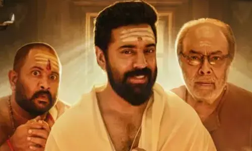 നിവിൻ-അജു കൂട്ടുകെട്ടിലെ ഫാന്റസി കോമഡി ചിത്രം; അഖിൽ സത്യൻ ഒരുക്കുന്ന സർവ്വം മായ ക്രിസ്മസിന് തിയറ്ററുകളിലേക്ക്; പ്രതീക്ഷയോടെ ആരാധകർ