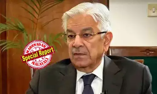 അഫ്ഗാന്‍ ആക്രമണങ്ങളെ പിന്തുണയ്ക്കുന്നു;  ഇന്ത്യയുമായി യുദ്ധത്തിനുള്ള സാധ്യത തള്ളിക്കളയാനാവില്ല;  രാജ്യം സമ്പൂര്‍ണ ജാഗ്രത പാലിക്കണം;  ആശങ്ക തുറന്നുപറഞ്ഞ് പാക്ക് പ്രതിരോധ മന്ത്രി;  നിരാശാജനകമായ വഴിതിരിച്ചുവിടല്‍ തന്ത്രമെന്ന് ഇന്ത്യ