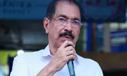 ഭരണ സ്വാധീനത്തില് സ്വര്ണക്കൊള്ള: പത്മകുമാറിന് പുറമേ കൂടുതല് സിപിഎം നേതാക്കള്; പ്രതികളെ രക്ഷപ്പെടാന് അനുവദിക്കരുതെന്ന് സണ്ണി ജോസഫ് ഭരണ സ്വാധീനത്തില് സ്വര്ണക്കൊള്ള: പത്മകുമാറിന് പുറമേ കൂടുതല് സിപിഎം നേതാക്കള്; പ്രതികളെ രക്ഷപ്പെടാന് അനുവദിക്കരുതെന്ന് സണ്ണി ജോസഫ്