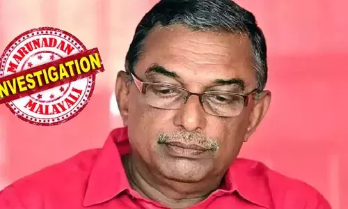 സ്വര്‍ണം ചെമ്പ് എന്ന് രേഖപ്പെടുത്തി പുറത്തേക്ക് കടത്താന്‍ ഉണ്ണികൃഷ്ണന്‍ പോറ്റിയെ സഹായിച്ചത് എന്തിന്? ശബരിമല സ്വര്‍ണ്ണക്കൊള്ളയില്‍ എ പത്മകുമാര്‍ ചോദ്യമുനയില്‍; ദേവസ്വം ബോര്‍ഡ് മുന്‍ പ്രസിഡന്റിന്റെ  ചോദ്യം ചെയ്യല്‍ തിരുവനന്തപുരത്തെ രഹസ്യ കേന്ദ്രങ്ങളില്‍; തദ്ദേശ തിരഞ്ഞെടുപ്പു ചൂടില്‍ നില്‍ക്കുമ്പോള്‍ പത്മകുമാറിനെ അറസ്റ്റു ചെയ്യുമോ? കേരളം ആകാംക്ഷയുടെ മുനയില്‍