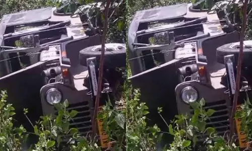 മാട്ടുപ്പെട്ടിക്ക് സമീപം ഉഗ്ര ശബ്ദം; ബഹളം കേട്ട് ആളുകൾ ഓടിയെത്തി; സ്‌കൂൾ കുട്ടികളുമായി വിനോദ യാത്രയ്ക്ക് വന്ന ജീപ്പ് താഴ്ചയിലേക്ക് മറിഞ്ഞ് അപകടം; പരിക്കേറ്റു ഒരു കുട്ടിയു‌‌ടെ നില ഗുരുതരം