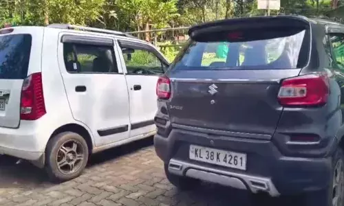 കൊച്ചിയിൽ കാറുകൾ തടഞ്ഞ് പരിശോധന; വനം വകുപ്പ് പിടികൂടിയത് 100 കിലോ ചന്ദനം; അഞ്ചു പേർ അറസ്റ്റിൽ