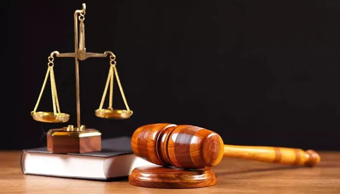 വിമാനത്താവളങ്ങളിലെ സ്വര്‍ണ വേട്ടയ്ക്ക്  പോലിസിന് അധികാരമില്ലെന്ന് കസ്റ്റംസ്; കേസ് ദുര്‍ബലമാക്കും