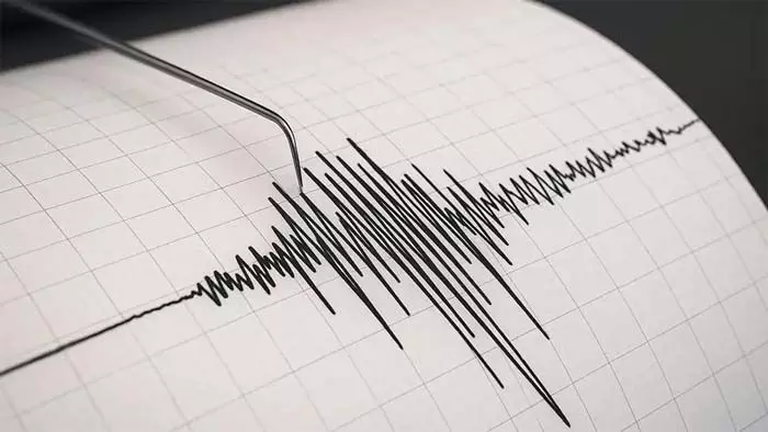 ബംഗ്ലാദേശില്‍ ഭൂചലനം; 5.7 തീവ്രത രേഖപ്പെടുത്തിയ ഭൂചലനത്തിന്റെ പ്രകമ്പനം കൊല്‍ക്കത്തയിലും