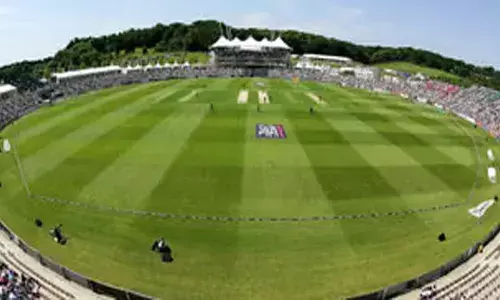 അക്ഷയ്‌യുടെ സെഞ്ചുറി പാഴായി; അണ്ടര്‍ 23 ഏകദിന ടൂര്‍ണ്ണമെന്റില്‍ കേരളത്തിന് തോല്‍വി; ലാസ്‌റ് ഓവർ ത്രില്ലറിൽ രാജസ്ഥാന് ഏഴ് റണ്‍സ് ജയം; നീലേഷിന് 4 വിക്കറ്റ്