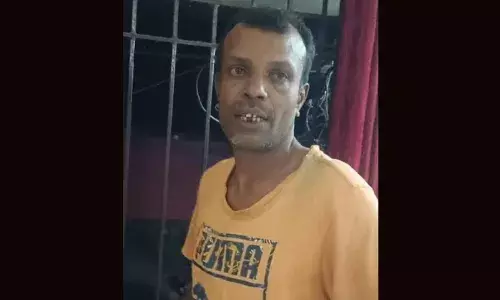 തനിച്ചു താമസിക്കുന്ന വയോധികയുടെ വീട്ടിലെത്തി മോഷണം നടത്താന്‍ ശ്രമം; സിസിടിവി കാമറ നശിപ്പിച്ചു; പളളിയുടെ കുരിശടി തകര്‍ക്കാനും നോക്കി; പ്രതിയെ അറസ്റ്റ് ചെയ്ത് പത്തനംതിട്ട പോലീസ്