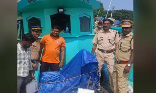 തമിഴ്‌നാട്ടിൽ നിന്ന് ബേപ്പൂരിലെത്തിയ ബോട്ടിന് എന്തോ പന്തികേട്; പരിശോധനയിൽ കുടുങ്ങി; പിടിച്ചെടുത്തത് തീവ്രത കൂടിയ എൽഇഡി ബൾബുകൾ