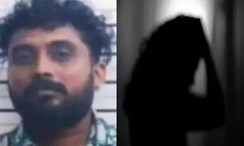 വീട്ടുവളപ്പിലെത്തി ഒളിച്ചിരുന്ന് ദൃശ്യങ്ങള്‍ പകര്‍ത്തി; യുവതി നിലവിളിച്ചതോടെ ഓടി രക്ഷപ്പെടൽ; ഓട്ടോഡ്രൈവറെ അറസ്റ്റ് ചെയ്ത് പോലീസ്