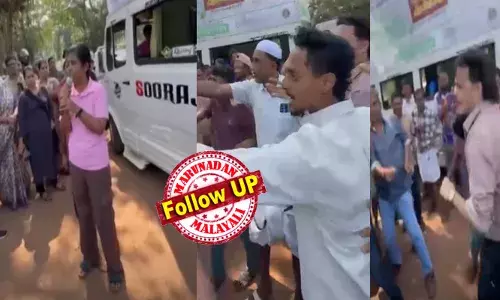 ജുമുഅ നിസ്‌കാര സമയത്ത് ഒരു ബോധവത്ക്കരണവും വേണ്ട; കാസര്‍കോട്ട് ശുചിത്വ മിഷന്റെ ഹരിതചട്ട ബോധവത്കരണ ഫ്‌ളാഷ് മോബ് തടസ്സപ്പെടുത്തിയവര്‍ ഭീഷണിപ്പെടുത്തിയെന്നും അസഭ്യം പറഞ്ഞ് പാഞ്ഞടുത്തെന്നും കുടുംബശ്രീ പ്രവര്‍ത്തകര്‍; എസ്ഡിപിഐ പ്രവര്‍ത്തകര്‍ അടക്കം 50 ഓളം പേര്‍ക്കെതിരെ കേസെടുത്തത് ജാമ്യമില്ലാ വകുപ്പ് പ്രകാരം