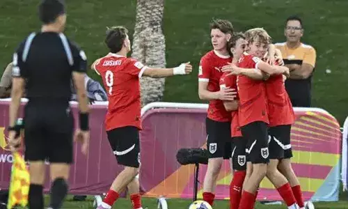 ഫിഫ അണ്ടർ 17 ലോകകപ്പിൽ ഏഷ്യൻ കരുത്തരെ തകർത്ത് ഓസ്ട്രിയ സെമിയിൽ; ജപ്പാനെ പരാജയപ്പെടുത്തിയത് എതിരില്ലാത്ത ഒരു ഗോളിന്; ഗോൾ വല കുലുക്കിയത് ജോഹാനസ് മോസർ