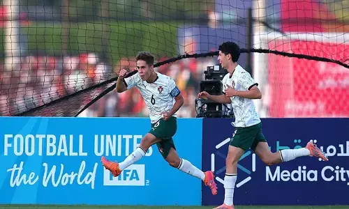 ക്വാർട്ടർ ഫൈനലിൽ കരുത്തരായ സ്വിറ്റ്‌സർലൻഡിനെ തകർത്തത് എതിരില്ലാത്ത രണ്ട് ഗോളുകൾക്ക്; പോർച്ചുഗൽ അണ്ടർ 17 ലോകകപ്പ് സെമിയിലേക്ക്; മറ്റേയസ് മൈഡിനും നെറ്റോയ്ക്കും ഗോൾ