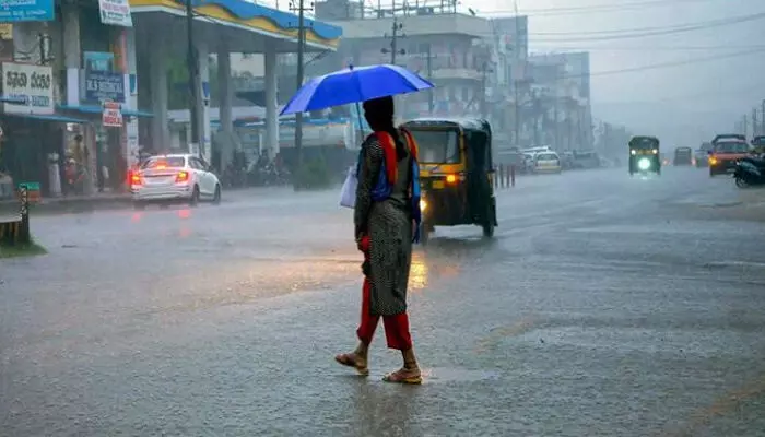 സംസ്ഥാനത്ത് അടുത്ത അഞ്ച് ദിവസം ശക്തമായ മഴ; ഏഴ് ജില്ലകളില്‍ ഇന്ന് യെല്ലോ അലര്‍ട്ട്