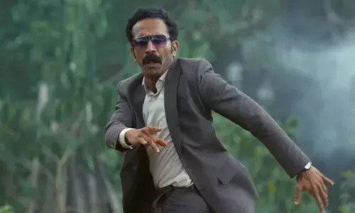 വീണ്ടും കോമഡി എന്റർടെയ്‌നറുമായി അടി കപ്യാരേ കൂട്ടമണി സംവിധായകൻ; ശ്രദ്ധനേടി അടിനാശം വെള്ളപ്പൊക്കത്തിന്റെ ടീസർ