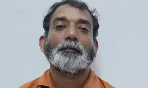 മൊബൈൽ വഴി അശ്ലീല വീഡിയോകൾ കാണിച്ച് ആൺകുട്ടിയെ പീഡിപ്പിച്ചു; പോക്‌സോ കേസിൽ ട്യൂഷൻ അധ്യാപകന് 30 വർഷം തടവും പിഴയും