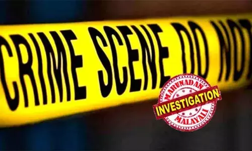 തിരുവല്ല നെടുമ്പ്രത്ത് മധ്യവയസ്‌കന്‍ വീടിനുള്ളില്‍ മരിച്ച നിലയില്‍ കാണപ്പെട്ട സംഭവം: കൊലപാതകമെന്ന് ഫോറന്‍സിക് സര്‍ജന്റെ റിപ്പോര്‍ട്ട്: തൈറോയ്ഡ് ഗ്രന്ഥി മുറിഞ്ഞത് മരണകാരണം;  അസ്വാഭാവിക മരണത്തിനെടുത്ത കേസ് കൊലപാതകമാക്കി മാറ്റി പോലീസ്; അന്വേഷണത്തിന് പ്രത്യേകസംഘം