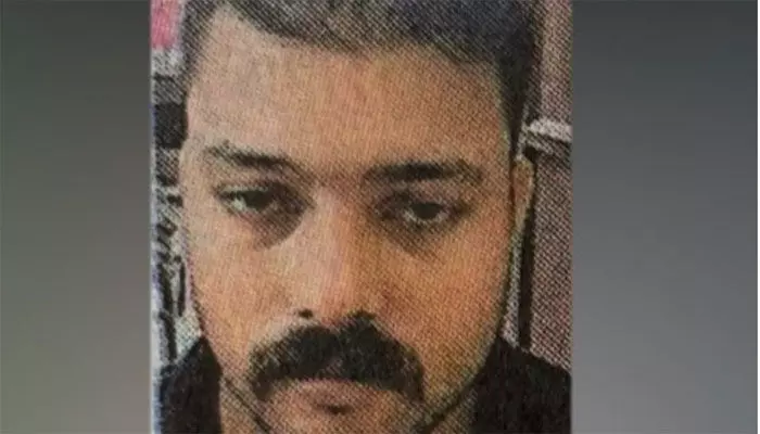 എറണാകുളം നോര്ത്ത് റെയില്വേ സ്റ്റേഷനില് പെണ്കുട്ടിക്ക് നേരെ ലൈംഗീകാതിക്രമം കാട്ടിയെന്ന പരാതിയില് പ്രതി അറസ്റ്റില്; സംഭവം പൂനെ-കന്യാകുമാരി എക്സ്പ്രസില് എറണാകുളം നോര്ത്ത് റെയില്വേ സ്റ്റേഷനില് പെണ്കുട്ടിക്ക് നേരെ ലൈംഗീകാതിക്രമം കാട്ടിയെന്ന പരാതിയില് പ്രതി അറസ്റ്റില്; സംഭവം പൂനെ-കന്യാകുമാരി എക്സ്പ്രസില്