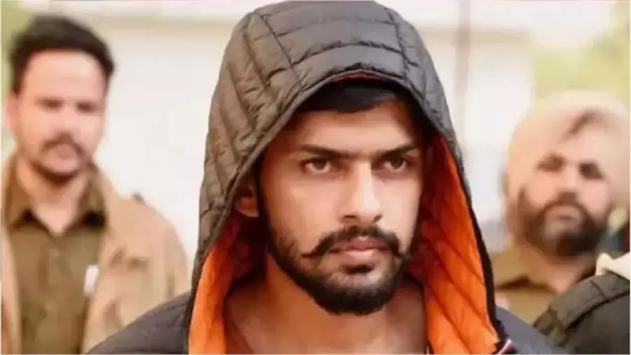 കുപ്രസിദ്ധ ഗുണ്ടാത്തലവന്‍ ലോറന്‍സ് ബിഷ്ണോയിയുടെ പേരുള്ള ജാക്കറ്റുകള്‍ വിറ്റു: രാജസ്ഥാനില്‍ മൂന്ന് പേര്‍ അറസ്റ്റില്‍