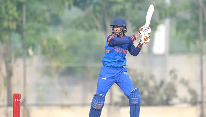 36 പന്തിൽ പുറത്താകാതെ നേടിയത് 76 റൺസ്; സയ്യിദ് മുഷ്താഖ് അലി ട്രോഫിയിൽ രാജസ്ഥാനെ വിജയത്തിലേക്ക് നയിച്ച് ദീപക് ഹൂഡ; തമിഴ്നാടിനെ തകർത്തത് 6 വിക്കറ്റിന്